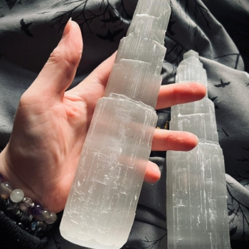 Selenite Tower 20cm