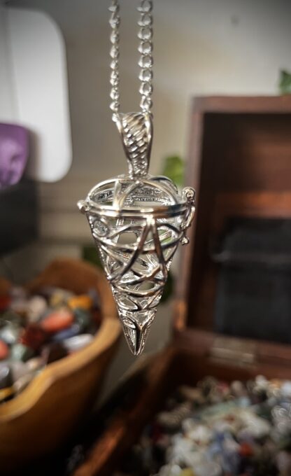 Pentacle pendulum locket