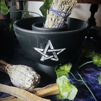 Smudge Bowl Pentagram