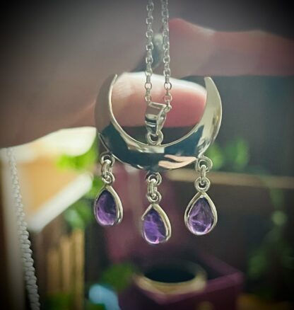 925 Silver Wiccan Crescent Moon with Amethyst