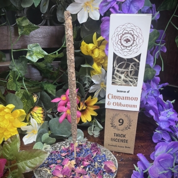 Cinnamon & Olibanum Natural Incense Sticks